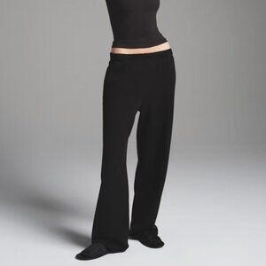 SKIMS Cotton Fleece Classic Straight Leg Pant - Onyx Black - Medium
